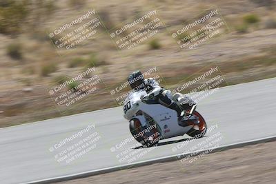 media/Apr-20-2025-AHRMA (Sun) [[393a79c373]]/Race/Group 10/Turn 4b/